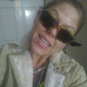 Meet your Posher, Kristi